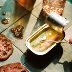 Vtipný, dokonale vypadající, neskutečně voňavý