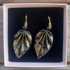 Zlatočerné náušnice, papírové, voděodolné