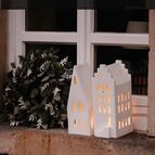 Nádherný a opravdu vysoký svícen