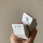 Porcelánová solnička a pepřenka