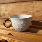 Kytičky růžový střed, zlaté ouško