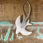 Vlaštovka z vonného jílu