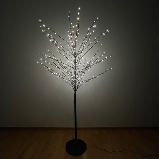 Světelný strom, 580 LED